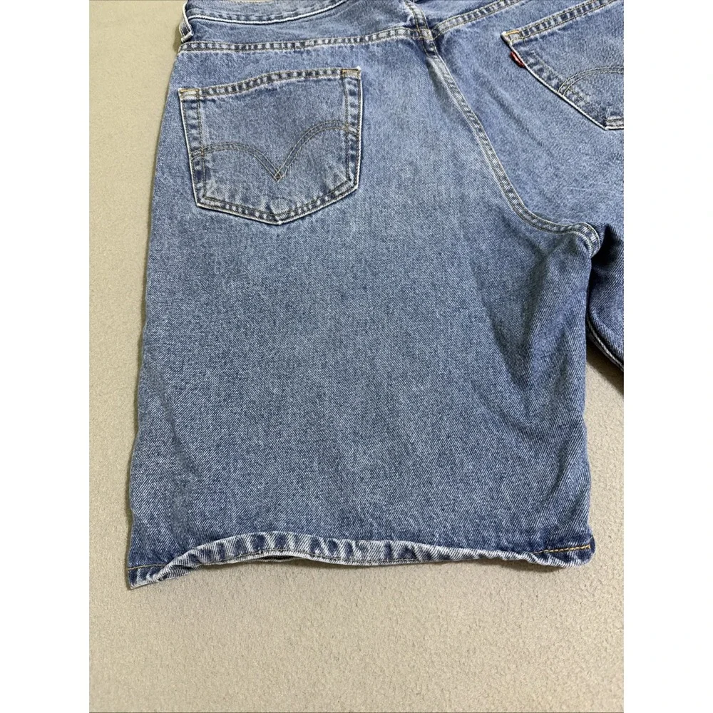 Vintage Levis 550 Shorts Men 36 Relaxed Fit Baggy Jorts Skate Y2K Med Wash Denim